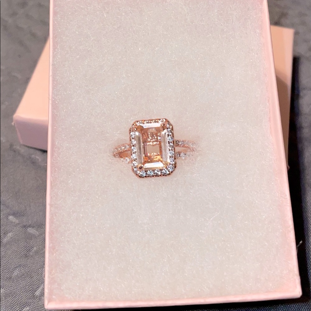 Bomb Party pink ring with rose gold plating.